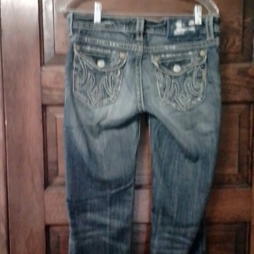 MEK Jeans - Picture 2 of 5